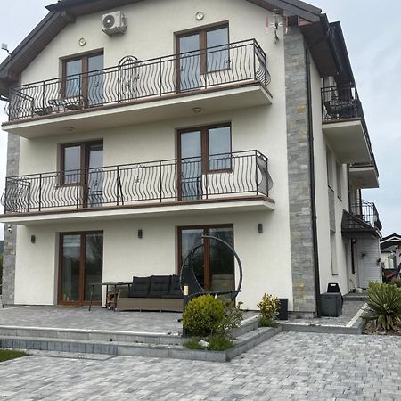 Villa Laguna Рева Екстер'єр фото